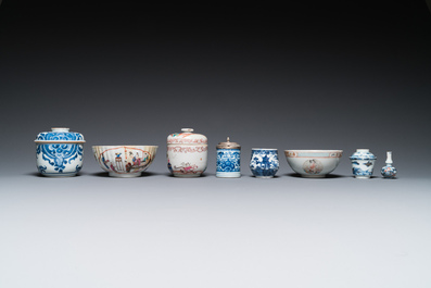 Een diverse collectie Chinees porselein, Kangxi en later