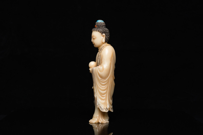 Bouddha de M&eacute;decine ou Bhaishajyaguru en pierre &agrave; savon sculpt&eacute;e, Chine, Qing