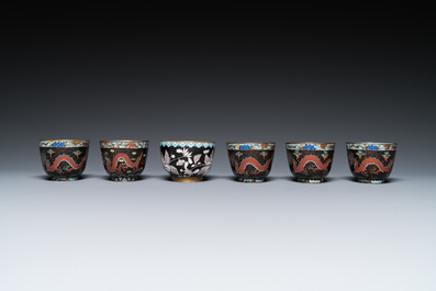 Negen stukken Chinees cloisonn&eacute;, 19/20e eeuw