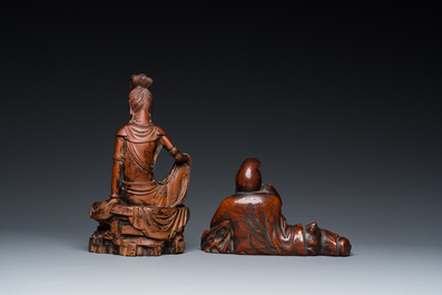 Deux sculptures en bois figurant Guanyin et Tudigong, Chine, Qing