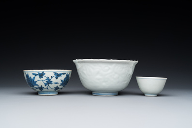 Drie Chinese blauw-witte kommen, Ming