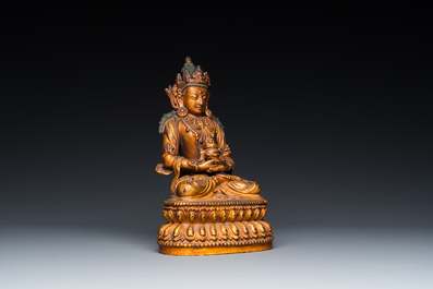 Statuette de Bouddha Amitayus en bronze laqu&eacute; et dor&eacute;, Chine, marque et &eacute;poque de Yongle 大明永樂年施