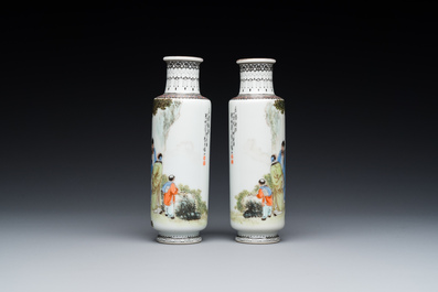Een paar Chinese rouleau vazen, gesigneerd Xiong Xiaofeng 熊曉峰, gedateerd 1947