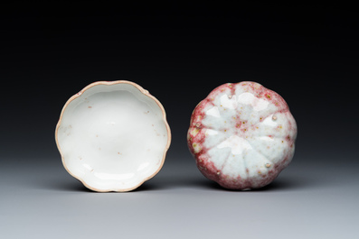 A Chinese peachbloom-glazed pumpkin-shaped box and cover, 19th C.