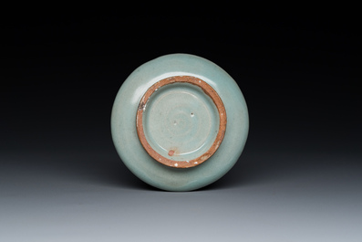 A Korean inlaid celadon cup on a stand, probably Goryeo, 13/14th C.