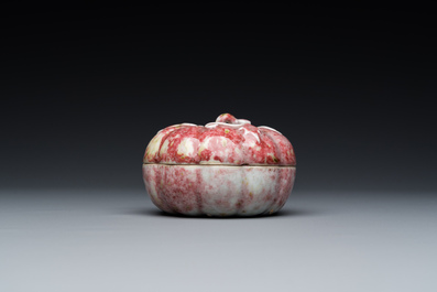 A Chinese peachbloom-glazed pumpkin-shaped box and cover, 19th C.