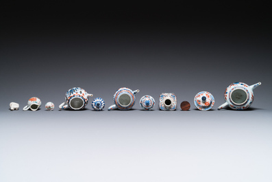 Een diverse collectie Chinees porselein, Kangxi/Qianlong
