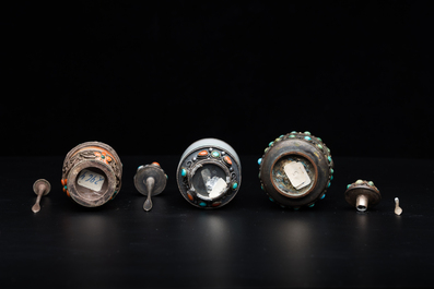 Four Chinese inlaid silver-mounted jade snuff bottles, 19/20th C.