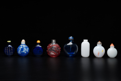 Eight Chinese glass snuff bottles, 19/20th C.
