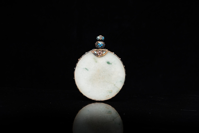 Four Chinese inlaid silver-mounted jade snuff bottles, 19/20th C.