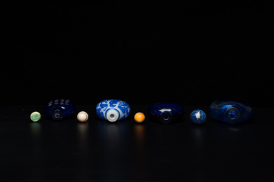 Eight Chinese glass snuff bottles, 19/20th C.