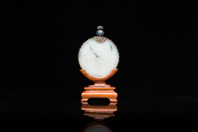 Four Chinese inlaid silver-mounted jade snuff bottles, 19/20th C.