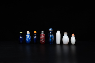 Eight Chinese glass snuff bottles, 19/20th C.