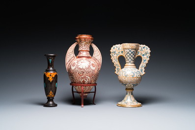 Deux vases hispano-mauresques &agrave; &eacute;mail lustr&eacute; de type 'Alhambra' et un vase en bois incrust&eacute; de pierres, Espagne et Afrique du Nord, 19/20&egrave;me