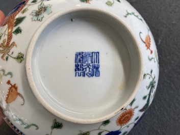 Een Chinese wucai 'draken' kom, Daoguang minyao merk en periode