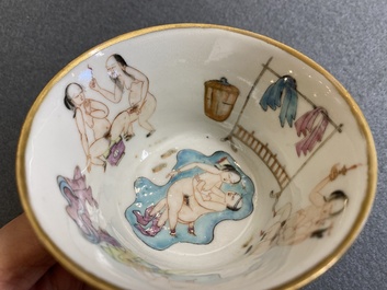 Een Chinese qianjiang cai kom met erotisch decor, 19e eeuw