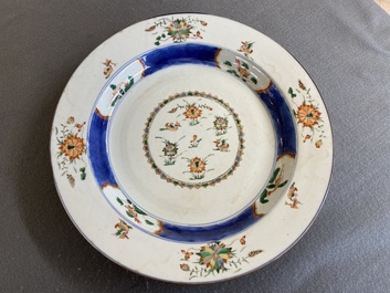 A Chinese famille verte 'mandarin ducks in a lotus pond' dish, Kangxi