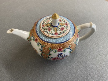 A fine Chinese famille rose teapot and cover, Yongzheng