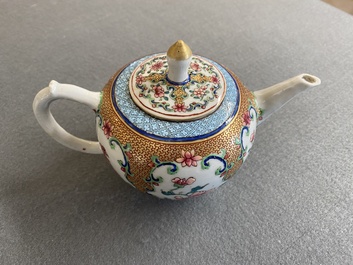 A fine Chinese famille rose teapot and cover, Yongzheng