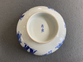 Een Chinese blauw-witte 'Acht paarden van Mu Wang' kom, Kangxi