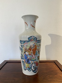Een Chinese famille rose rouleau vaas met Shou Lao, Yongzheng