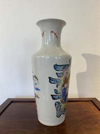 Een Chinese famille rose rouleau vaas met Shou Lao, Yongzheng
