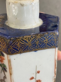 Een paar Chinese hexagonale famille verte theebussen, Kangxi