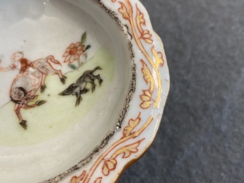 Een paar Chinese famille rose zoutvaten met jongens op buffels, Qianlong