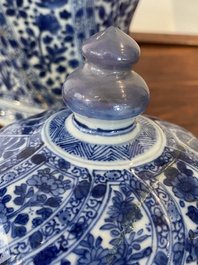 A Chinese blue and white vase and cover, Kangxi
