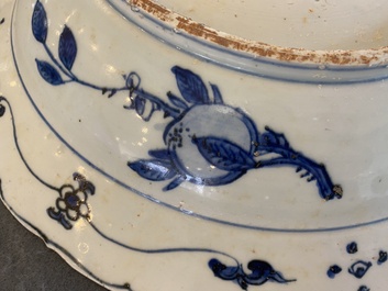 A Chinese blue and white dish with a fine landscape, Jiajing