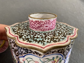 Een Chinese theebus met deksel in Canton email, Yongzheng/Qianlong