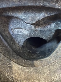 Een Chinese vergulde bronzen Boeddha Shakyamuni, wellicht Ming