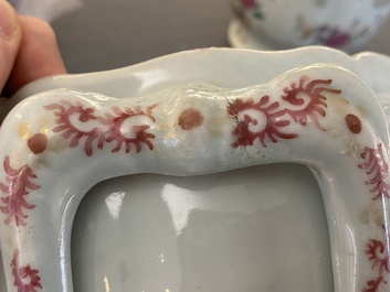 Een paar Chinese famille rose wijnkoelers, Qianlong