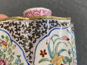 Een Chinese theebus met deksel in Canton email, Yongzheng/Qianlong