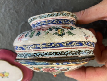 A Chinese Canton spice box and a four-lobed dish, Yongzheng/Qianlong