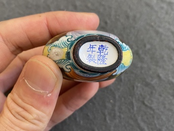Five Chinese inside-painted glass snuff bottles and one in Canton or Beijing enamel, 19/20th C.
