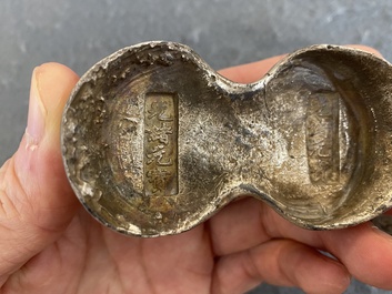 Twee Chinese zilveren blokken, Guangxu en Xuantong merk en wellicht periode