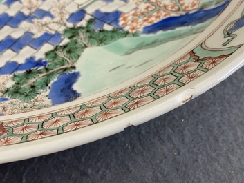 Een Chinese famille verte 'pagode' schotel, Kangxi