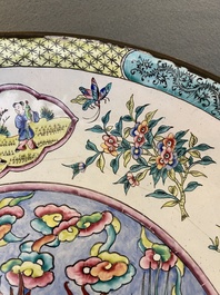 Een Chinese 'draken' schotel in Canton email, Kangxi merk, Qianlong