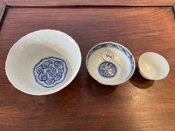 Drie Chinese blauw-witte kommen, Ming