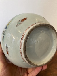 A Dutch-decorated Japanese Arita bottle with Kakiemon-style decoration, Edo, 17/18th C.
