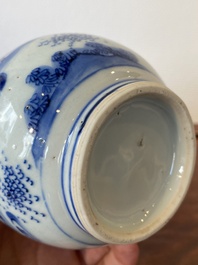 A Chinese blue and white double gourd vase with a scholar and two students, Transitional period