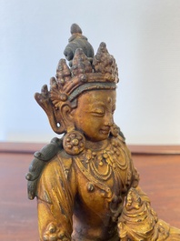 Statuette de Bouddha Amitayus en bronze laqu&eacute; et dor&eacute;, Chine, marque et &eacute;poque de Yongle 大明永樂年施