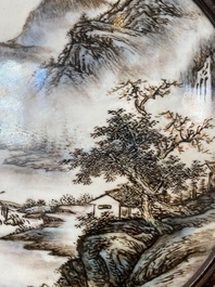 A Chinese wooden table screen with a qianjiang cai plaque, signed Wang Yeting 汪野亭, dated 1924