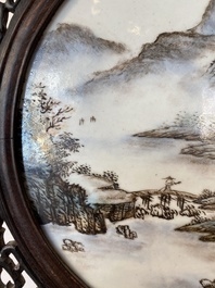A Chinese wooden table screen with a qianjiang cai plaque, signed Wang Yeting 汪野亭, dated 1924