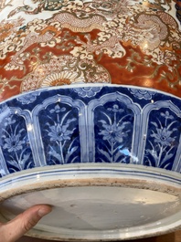 Een Japanse Imari vissenkom, Meiji, 19e eeuw