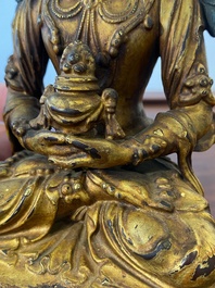 Statuette de Bouddha Amitayus en bronze laqu&eacute; et dor&eacute;, Chine, marque et &eacute;poque de Yongle 大明永樂年施