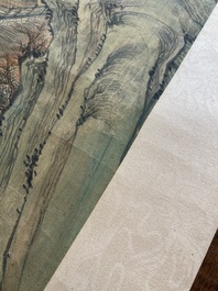 Suiveur de Qiu Ying 仇英 (1494-1552) : 'Paysage montagneux aux pavillons', encre et couleurs sur soie, dat&eacute; 1545 mais probablement post&eacute;rieur