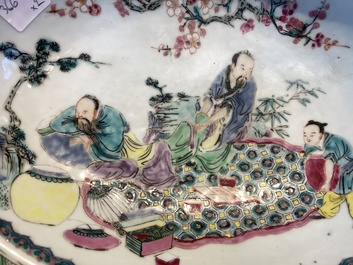 Twee Chinese famille rose scheerkommen, Yongzheng