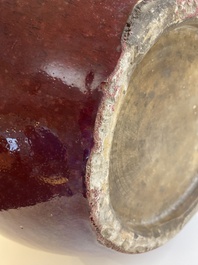 A large Chinese flamb&eacute;-glazed jardini&egrave;re, 19th C.